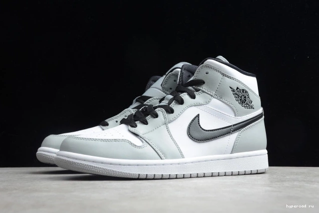 Jordan Smoke Mid Grey 554724-092 AIR 1 Light 0519